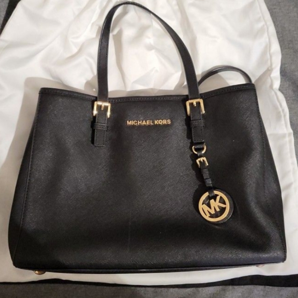Michael kors black tote